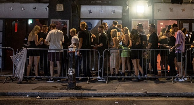 Face-to-face event onboarding at the venue